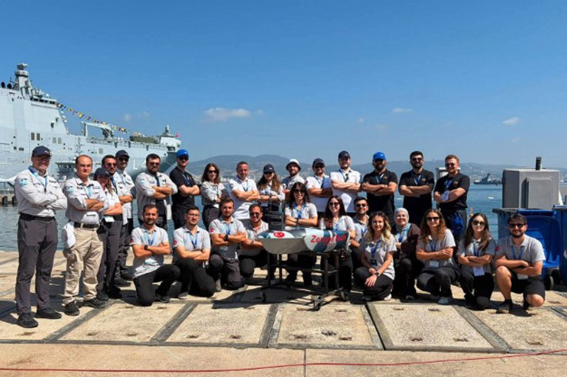 ALKÜ'LÜ ÖĞRENCİLER TEKNOFEST MAVİ VATANDA TÜRKİYE ÜÇÜNCÜSÜ OLDU